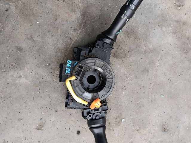 bontott TOYOTA YARIS Légzsák Átvezető Szalagkábel