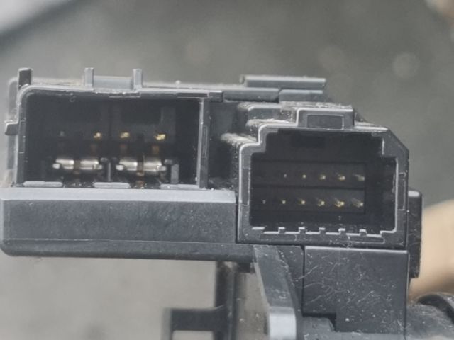 bontott TOYOTA YARIS Légzsák Átvezető Szalagkábel