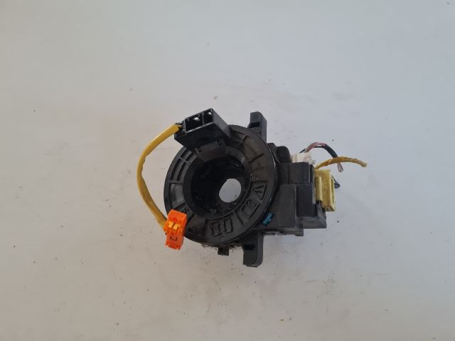 bontott TOYOTA YARIS Légzsák Átvezető Szalagkábel