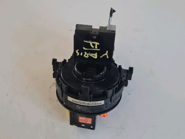 bontott TOYOTA YARIS Légzsák Átvezető Szalagkábel