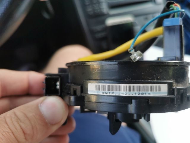 bontott TOYOTA YARIS Légzsák Átvezető Szalagkábel