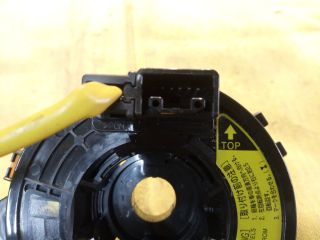 bontott TOYOTA YARIS Légzsák Átvezető Szalagkábel