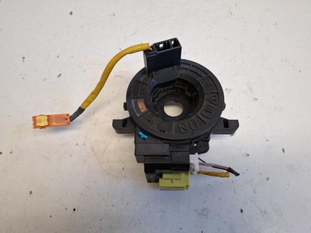 bontott TOYOTA YARIS Légzsák Átvezető Szalagkábel