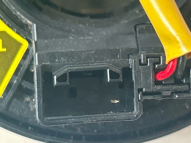 bontott TOYOTA YARIS Légzsák Átvezető Szalagkábel