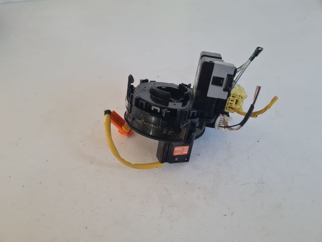 bontott TOYOTA YARIS Légzsák Átvezető Szalagkábel