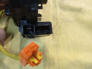 bontott TOYOTA YARIS Légzsák Átvezető Szalagkábel