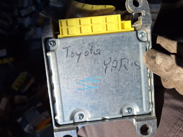 bontott TOYOTA YARIS Légzsák Elektronika