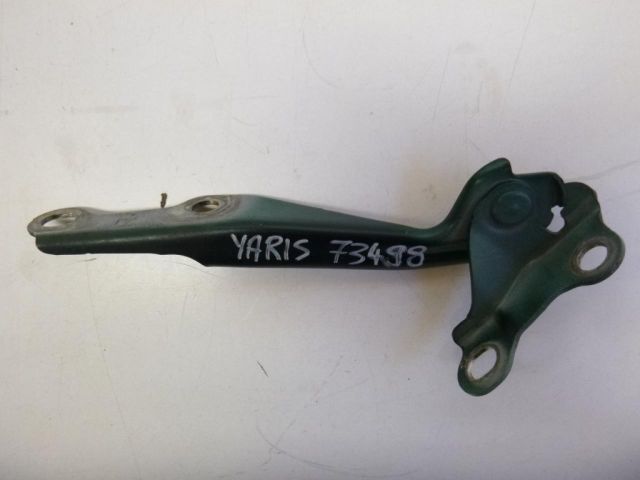 bontott TOYOTA YARIS Motorháztető Bal Zsanér