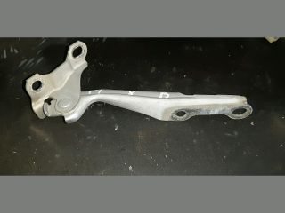 bontott TOYOTA YARIS Motorháztető Bal Zsanér