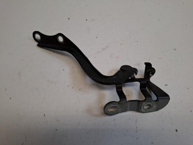 bontott TOYOTA YARIS Motorháztető Jobb Zsanér