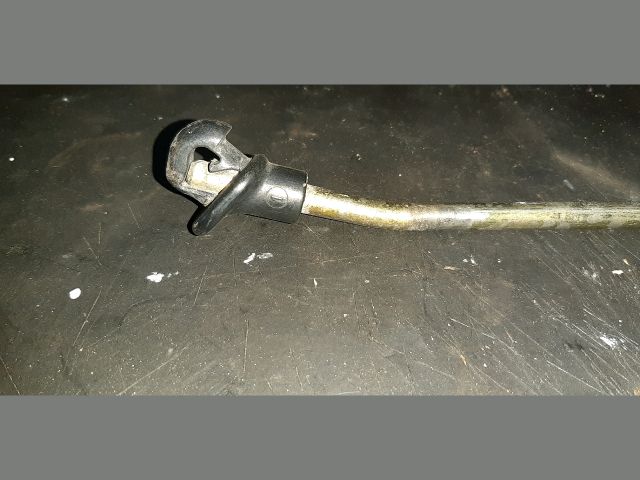 bontott TOYOTA YARIS Motorháztető Kitámasztó Rúd