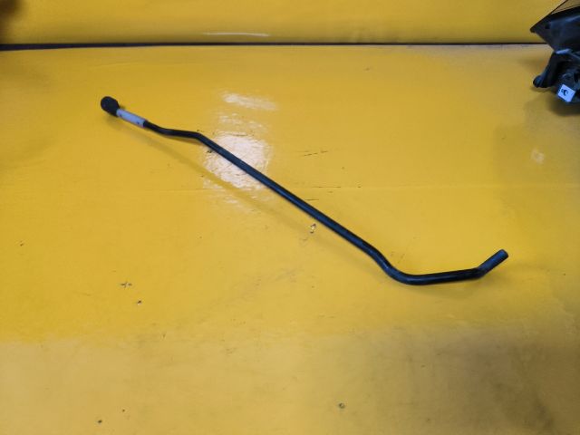 bontott TOYOTA YARIS Motorháztető Kitámasztó Rúd