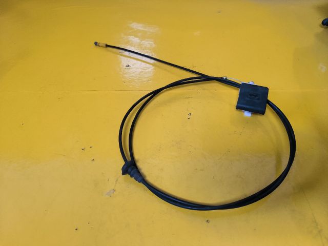 bontott TOYOTA YARIS Motorháztető Nyitó Bowden