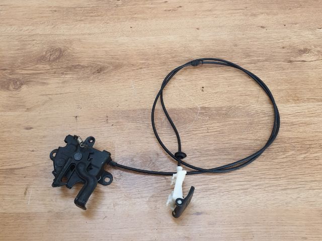 bontott TOYOTA YARIS Motorháztető Zárszerkezet