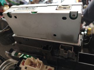 bontott TOYOTA YARIS Multifunkciós Kijelző