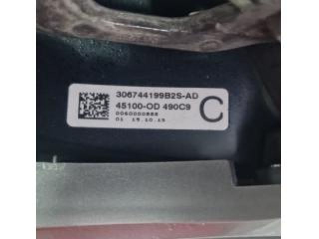 bontott TOYOTA YARIS Multikormány