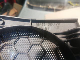 bontott TOYOTA YARIS Műszerfal Bal Hangszóró Burkolat