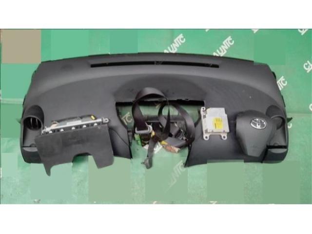 bontott TOYOTA YARIS Műszerfal Héj