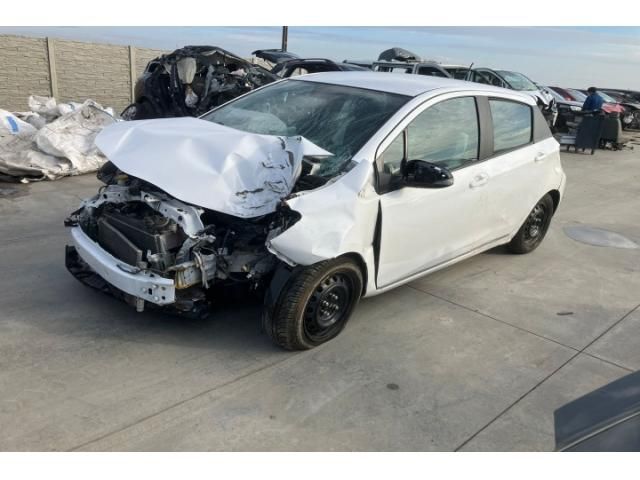 bontott TOYOTA YARIS Navigációs Fejegység