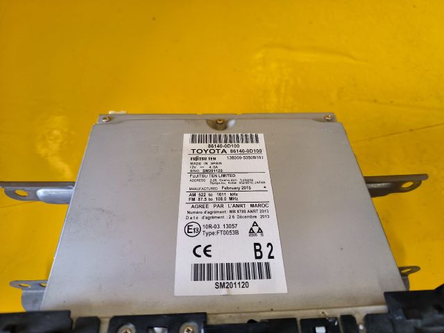 bontott TOYOTA YARIS Navigációs Fejegység