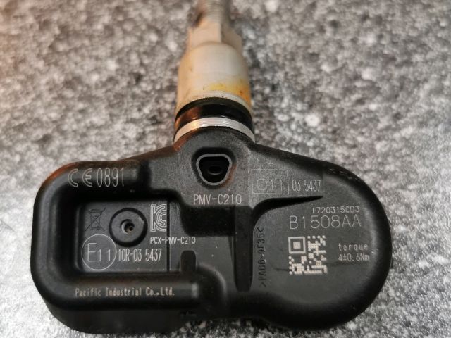 bontott TOYOTA YARIS Okos Kerékszelep