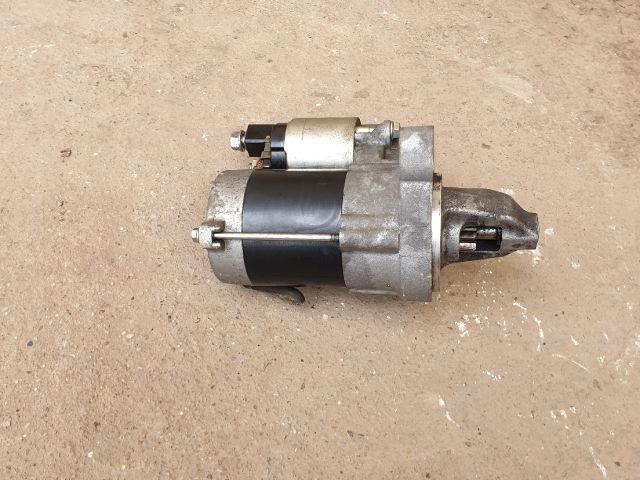 bontott TOYOTA YARIS Önindító