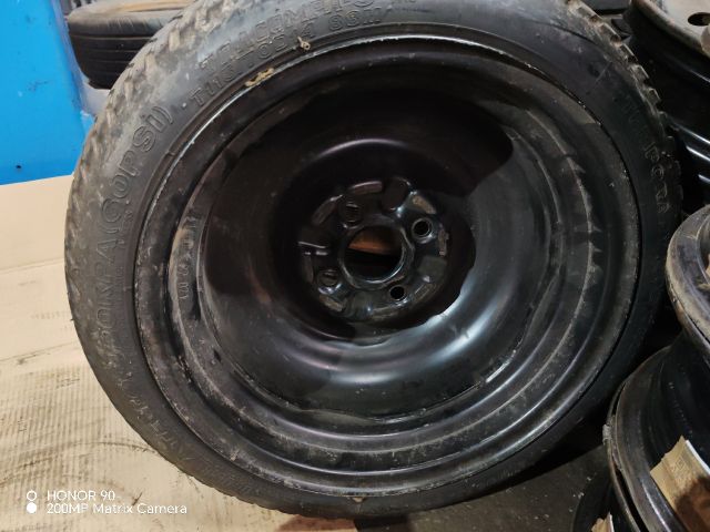 bontott TOYOTA YARIS Pótkerék