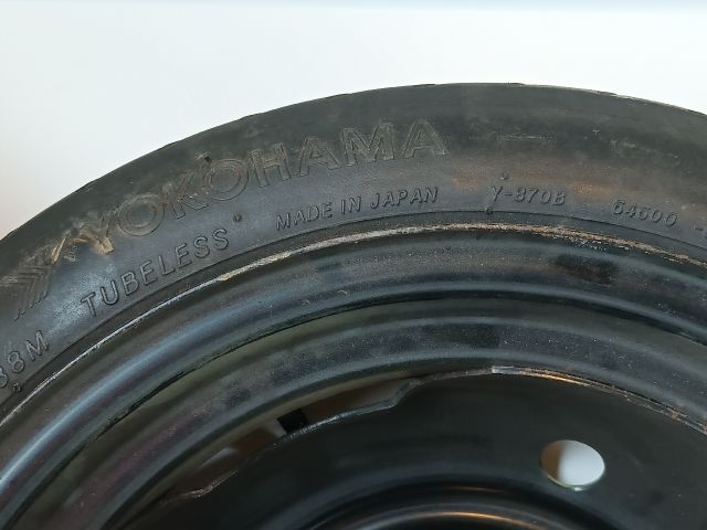 bontott TOYOTA YARIS Pótkerék