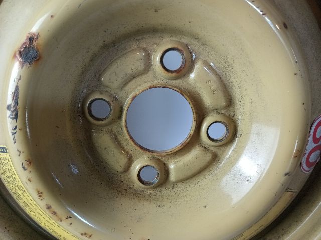 bontott TOYOTA YARIS Pótkerék