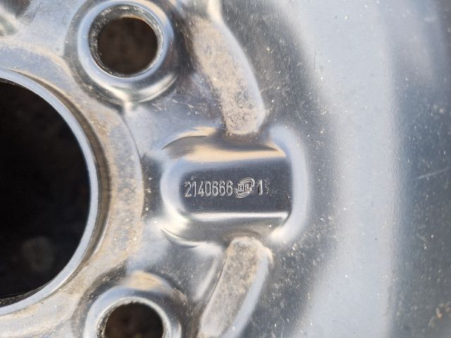 bontott TOYOTA YARIS Pótkerék