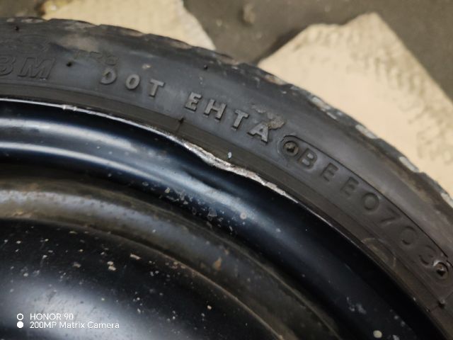 bontott TOYOTA YARIS Pótkerék