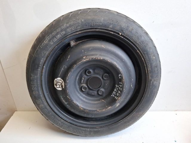 bontott TOYOTA YARIS Pótkerék