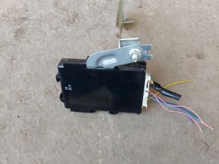 bontott TOYOTA YARIS Power Vezérlő