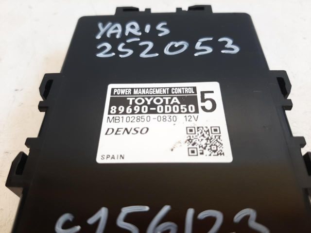 bontott TOYOTA YARIS Power Vezérlő