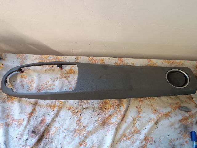 bontott TOYOTA YARIS Rádió / CD Keret