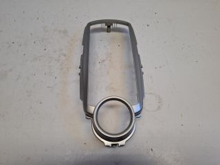 bontott TOYOTA YARIS Rádió / CD Keret