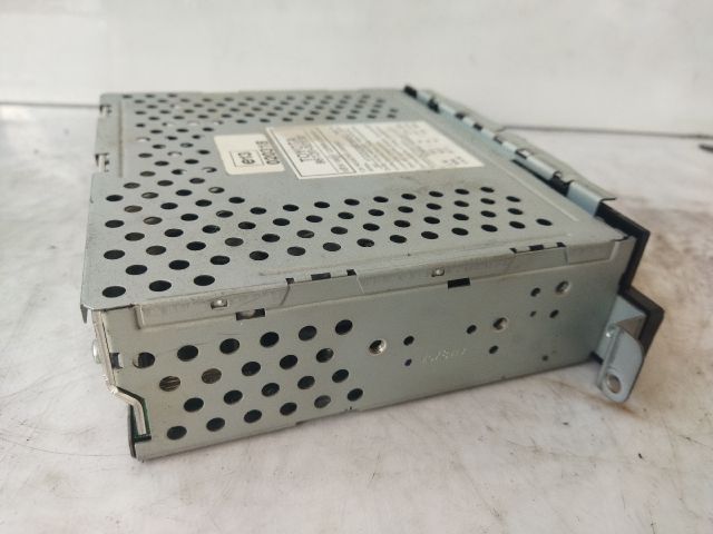 bontott TOYOTA YARIS Rádió / CD