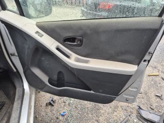 bontott TOYOTA YARIS Rádió / CD