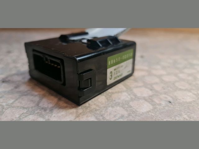 bontott TOYOTA YARIS Relé