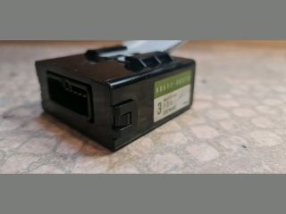 bontott TOYOTA YARIS Relé