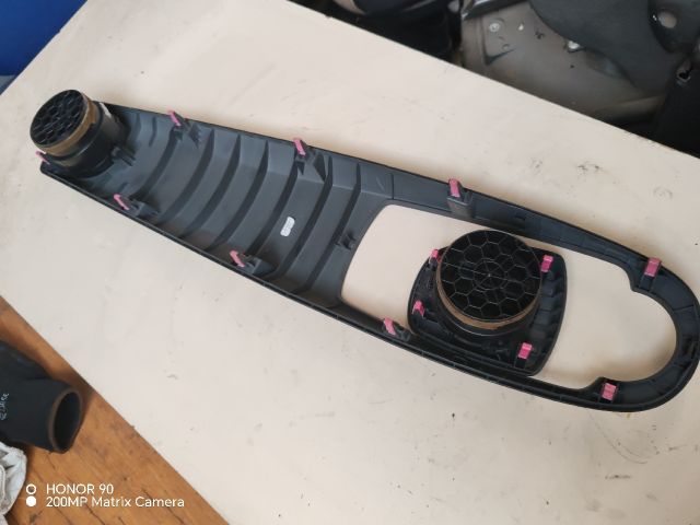 bontott TOYOTA YARIS Szellőző Szett