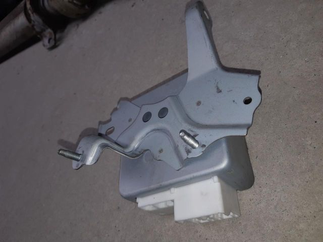 bontott TOYOTA YARIS Szervó Szivattyú Elektronika