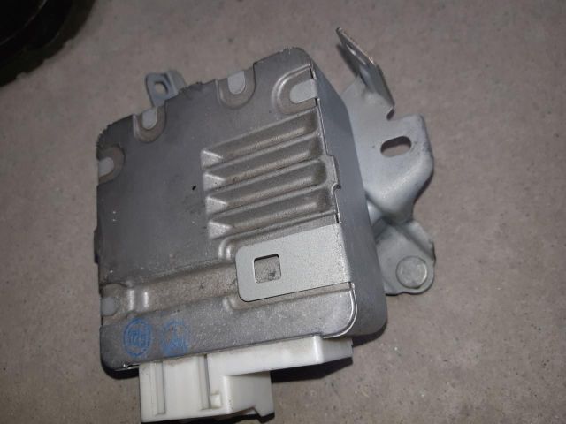 bontott TOYOTA YARIS Szervó Szivattyú Elektronika