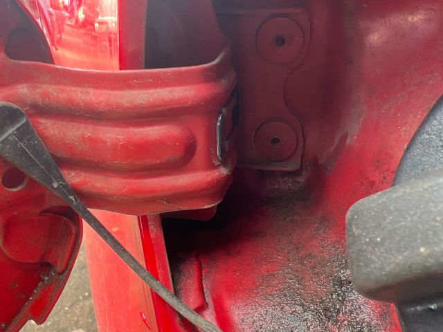 bontott TOYOTA YARIS Tankajtó