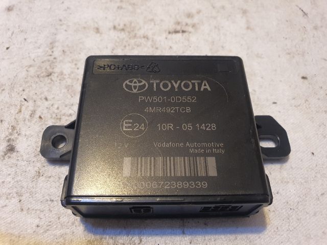 bontott TOYOTA YARIS Tolatóradar Elektronika