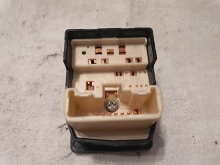 bontott TOYOTA YARIS Tükör Kapcsoló