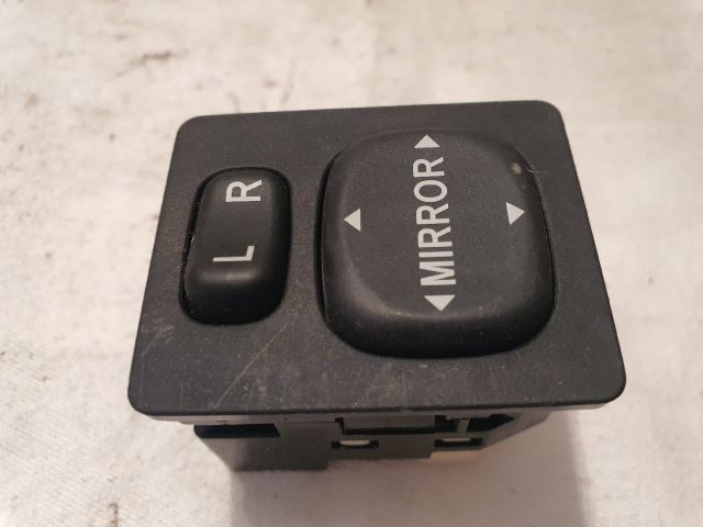 bontott TOYOTA YARIS Tükör Kapcsoló