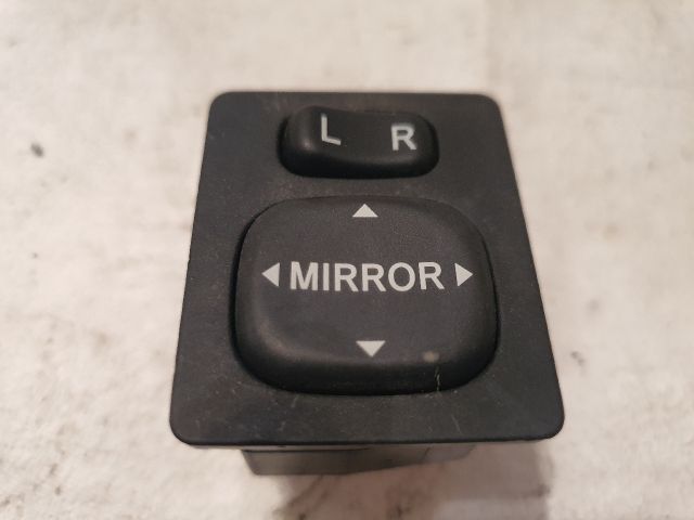 bontott TOYOTA YARIS Tükör Kapcsoló