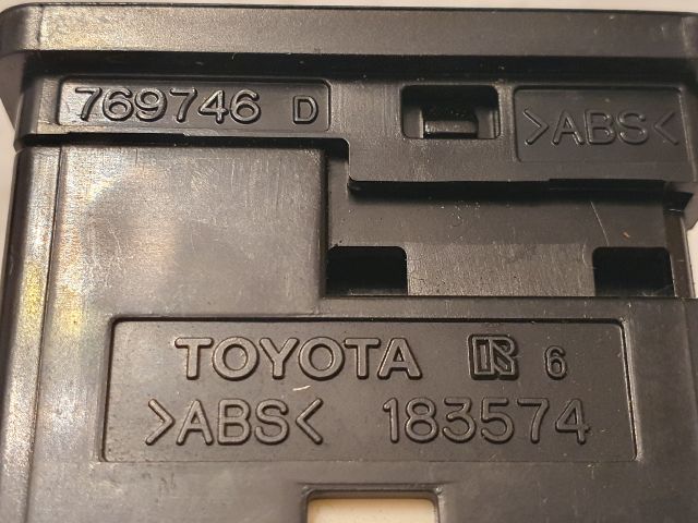 bontott TOYOTA YARIS Tükör Kapcsoló