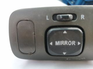 bontott TOYOTA YARIS Tükör Kapcsoló
